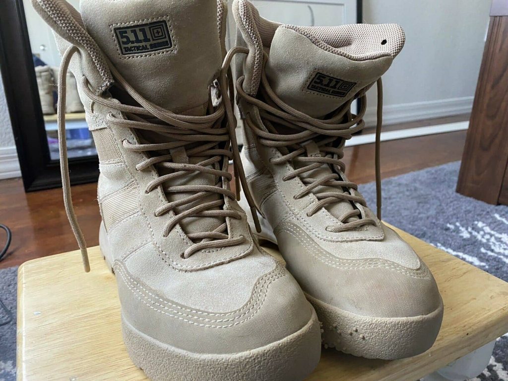 Conformity of military boots to the standard AR 670-1 Compliant Boots 2